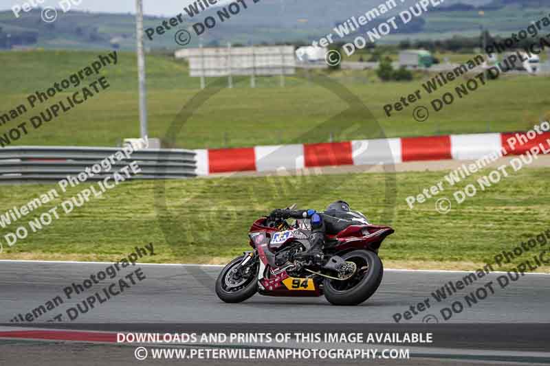 cadwell no limits trackday;cadwell park;cadwell park photographs;cadwell trackday photographs;enduro digital images;event digital images;eventdigitalimages;navarra;no limits trackdays;peter wileman photography;racing digital images;trackday digital images;trackday photos